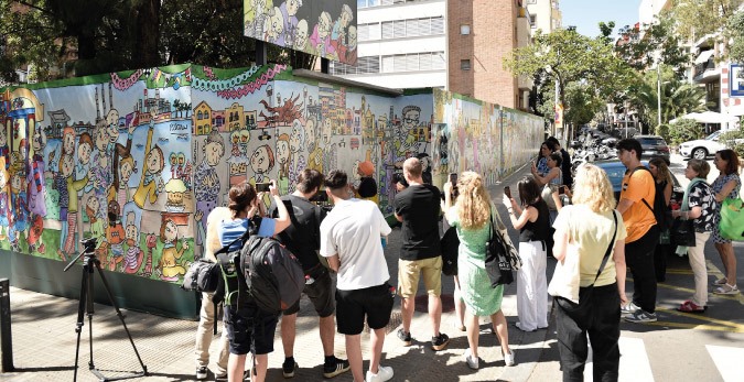 Art urba  a Barcelona i el mur de Pilarin Bayes