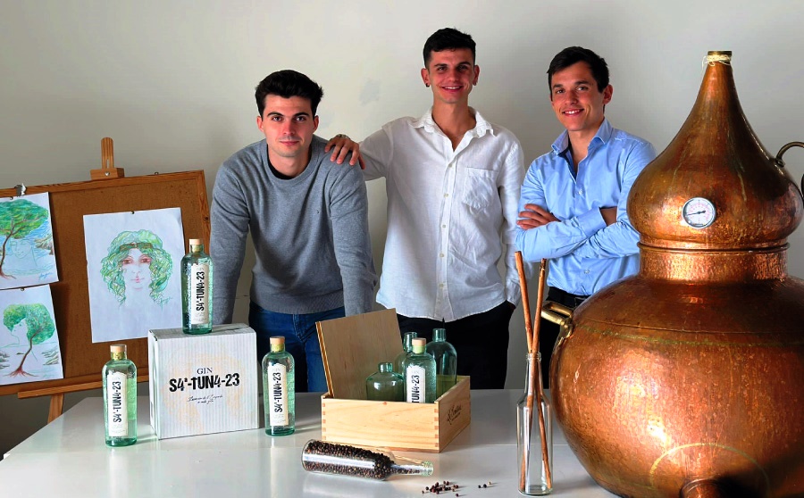 A la Costa Brava neix “Sa Tuna Gin” jove ginebra