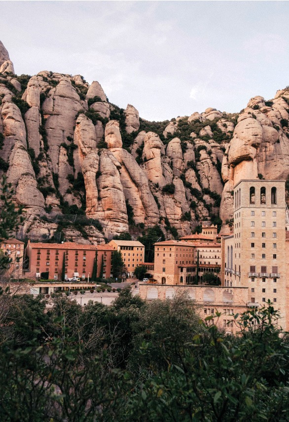 Montserrat 1.000 anys -05 -Monastir de Montserrat