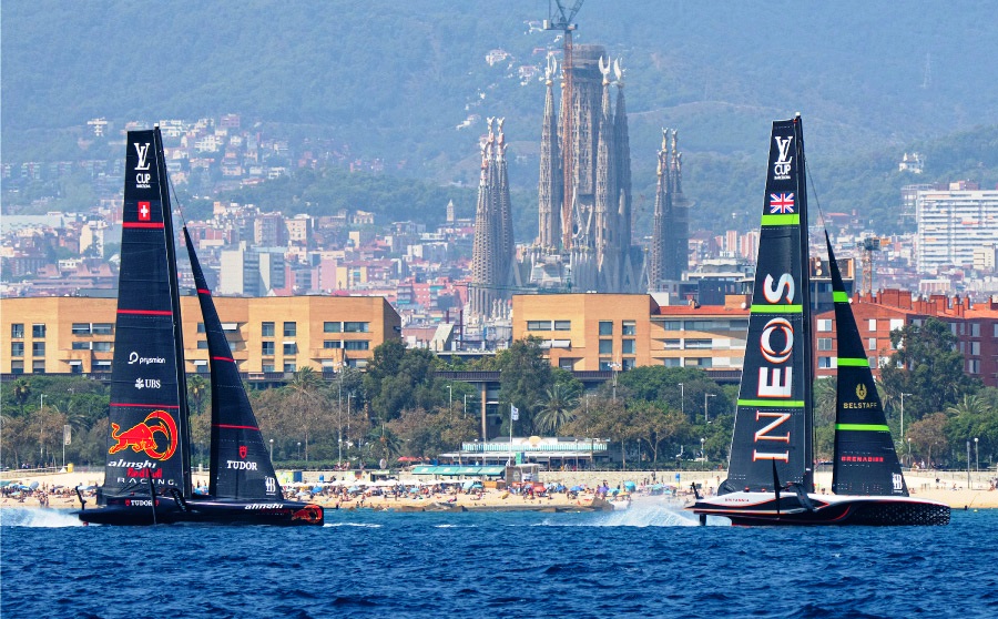 Tercer día apasionante en las aguas de Barcelona