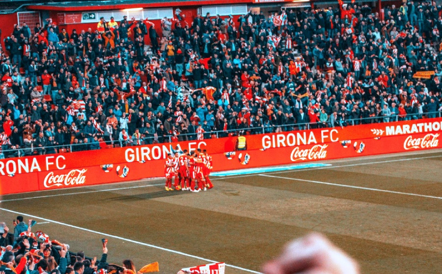 Girona-Barça: Sardanes, futbol i la Fan Zone