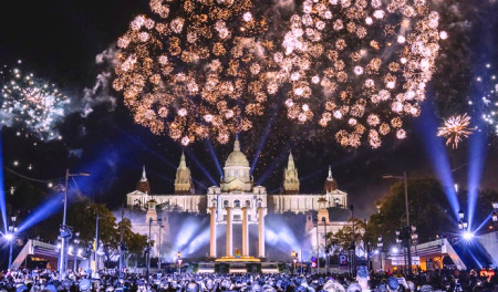 El Piromusical cierra las fiestas de la Mercè 2025