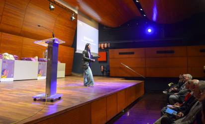 @shalanazzz, Tiktoker i presentadora - 2a. Olimpíada Matemàtica Catalana Femenina - Cerimònia de Clausura