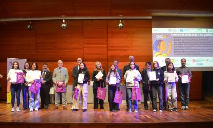 Entrega de diplomes a les participants: Montserrat Guàrdia, presidenta del Consell Social UPC; Anna Mujal, vicerectora de Docència Estudiantat UPC; Oriol Pujol, degà Facultat de Matemàtiques i Informàtica de la UB; Juan Jesús Donaire, degà Facultat de Ciències de la UAB; Jordi Guàrdia, degà Facultat Matemàtiques i Estadística de la UPC; Pepin Beltran, secretària Millora Educativa, Departament d'Educació de la Generalitat de Catalunya; Miquel Gómez, director Fundació Catalana per a la Recerca i la Innovació; Àngel Messeguer, secretari general de l'Institut d'Estudis Catalans - Elisa Albiñana, Data Scientist d'Aylilabs; Eloy Bernal, responsable de màrqueting de Casio - 2a. Olimpíada Matemàtica Catalana Femenina